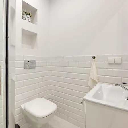 Palazzo N677 Apartamento *